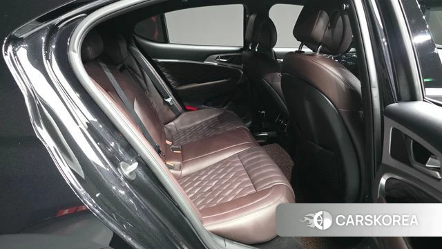 Genesis The New G70 2021 Черный из Кореи, фото 3