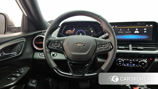 Chevrolet (GM Daewoo) Trax Crossover 2023 Белый из Кореи, фото 3