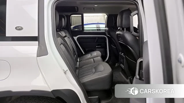 Land Rover Defender (L663) id 3065070 из Кореи 3