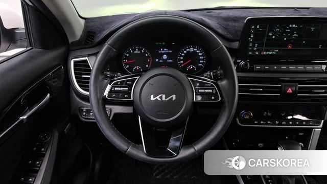 Kia Seltos 2021 Белый из Кореи, фото 3