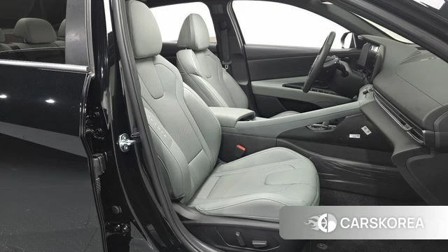 Hyundai The New Avante (CN7) 2025 Черный из Кореи, фото 3