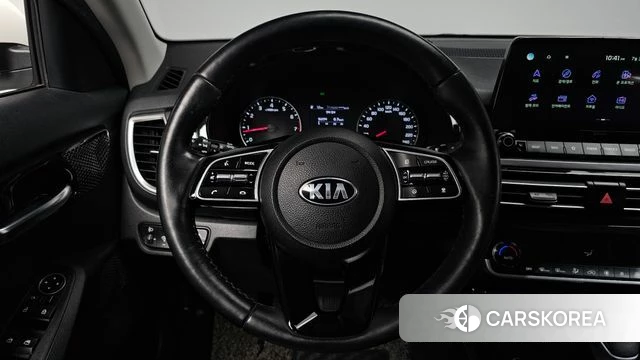 Kia Seltos 2021 Белый из Кореи, фото 3