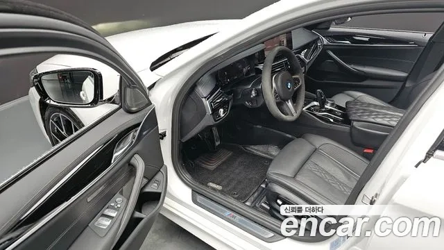 BMW 5 Series (G30) 2020 Белый из Кореи, фото 3