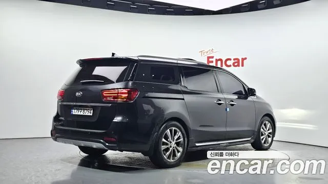 Kia The New Carnival 2018 Серый из Кореи, фото 3