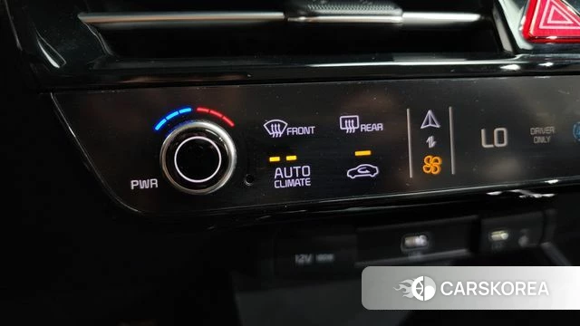 Kia Di Ol Nu Niro 2022 Зеленый из Кореи, фото 3