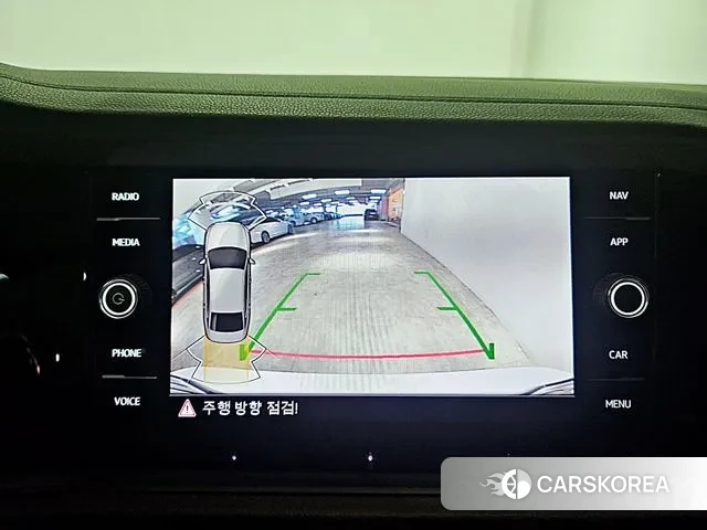 Volkswagen 7th Generation of Jetta 2023 Белый из Кореи, фото 3