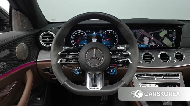 Mercedes-Benz E-Class W213 2023 Белый из Кореи, фото 3