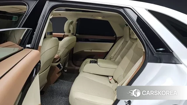 Hyundai Grandeur Hybrid (GN7) 2024 Белый из Кореи, фото 3