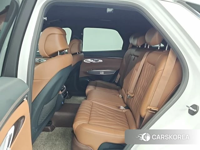 Genesis GV70 2021 Белый из Кореи, фото 3