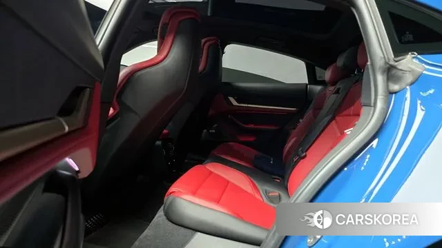 Porsche Taycan 2021 Синий из Кореи, фото 3