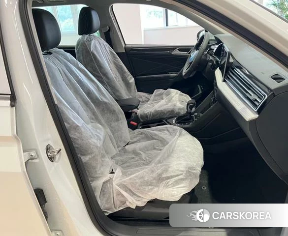 Volkswagen Tiguan L PHEV 2025 Белый из Китая, фото 3