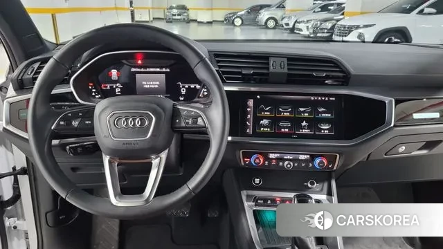 Audi Q3 (F3) 2025 Белый из Кореи, фото 3