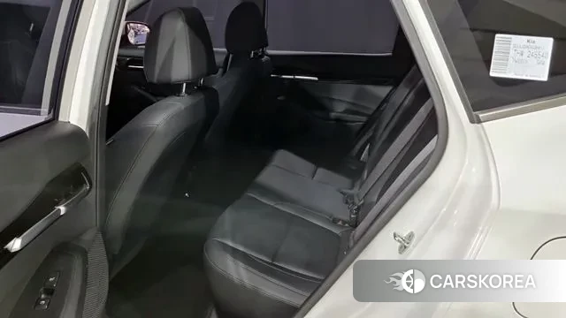 Kia Seltos 2021 Белый из Кореи, фото 3