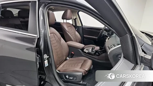 BMW X4 (G02) 2022 Серый из Кореи, фото 3