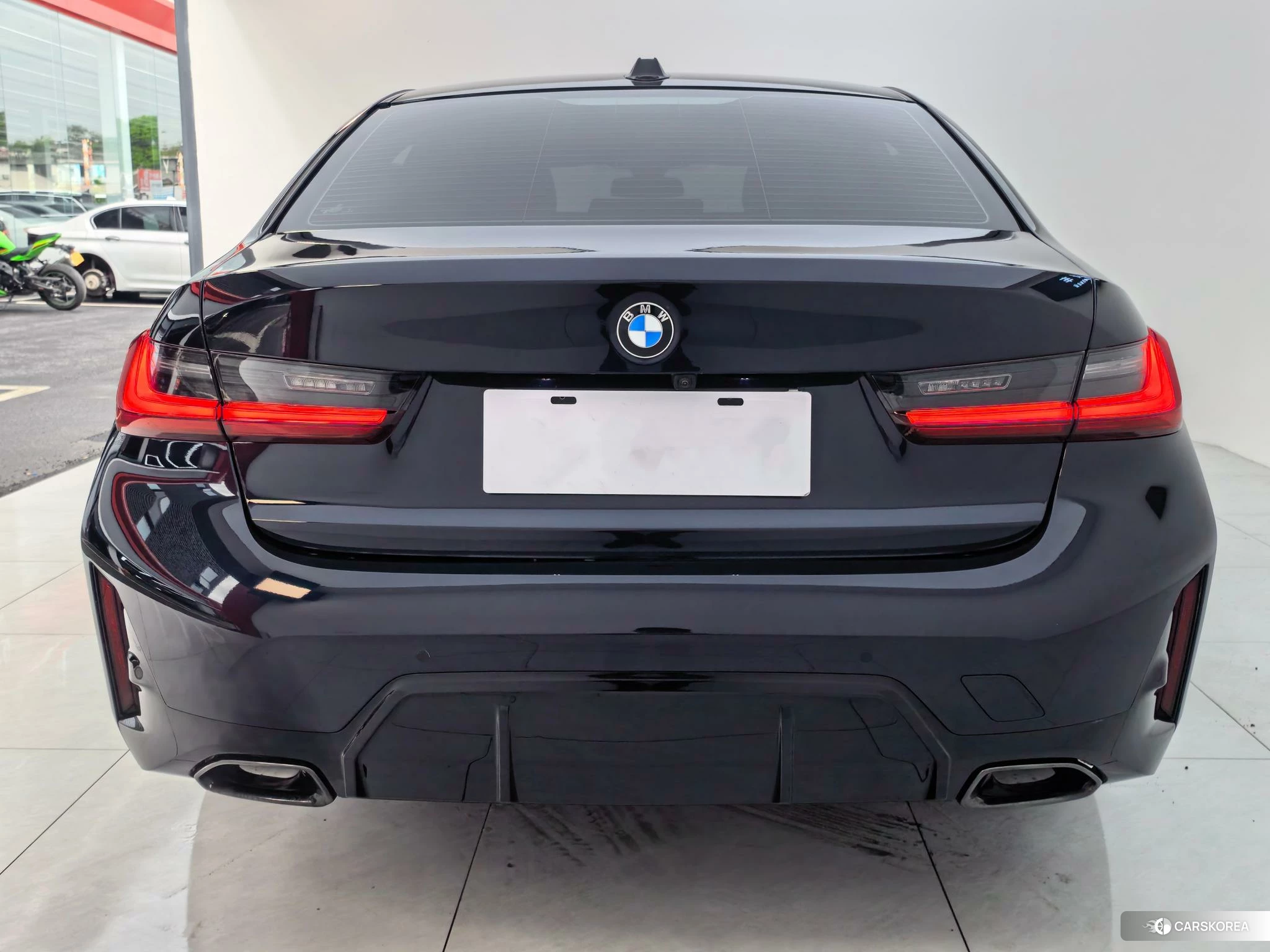 BMW 3 series 2024 Черный из Китая, фото 3