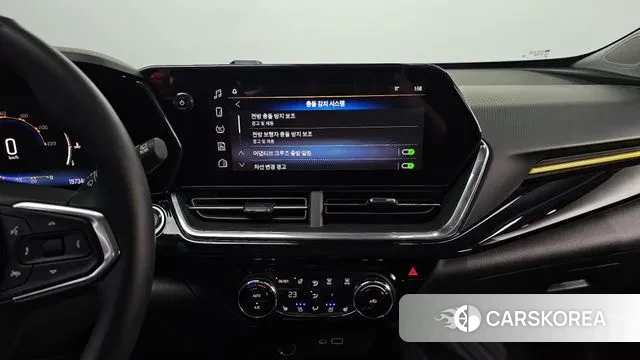 Chevrolet (GM Daewoo) Trax Crossover 2023 Черный из Кореи, фото 3