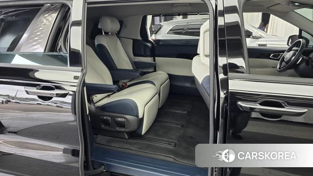 Kia The New Carnival 4th Generation 2024 Черный из Кореи, фото 3