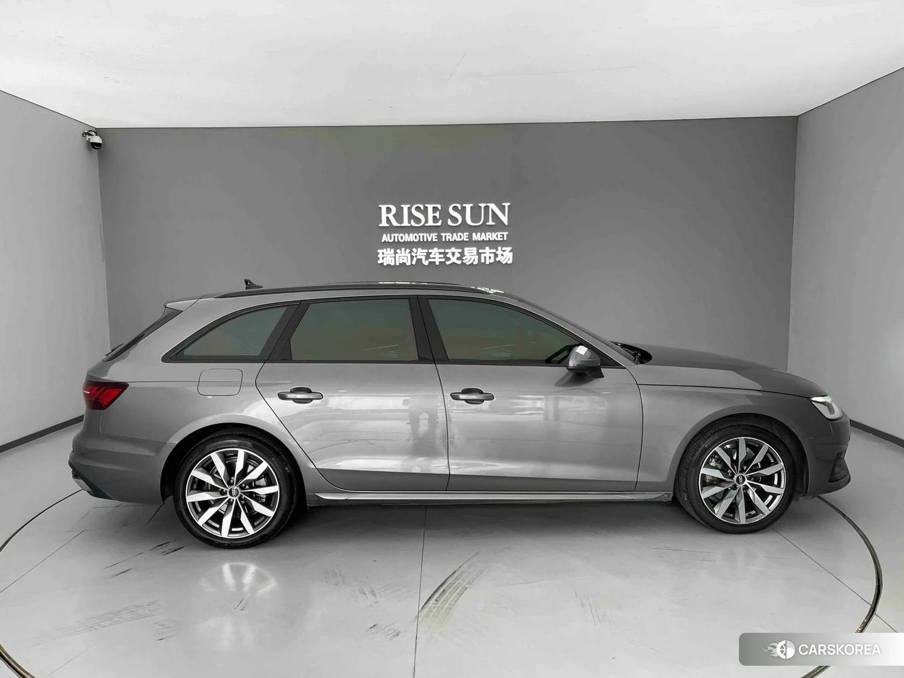 Audi A4 (import) 2020 Темно-серый из Китая, фото 3