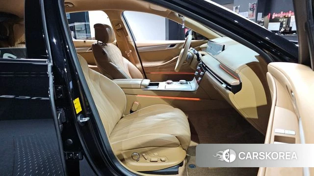 Genesis G80 (RG3) 2024 Черный из Кореи, фото 3