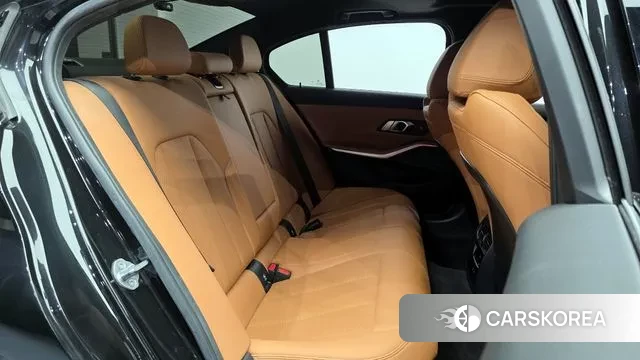 BMW 3 Series (G20) 2024 Черный из Кореи, фото 3