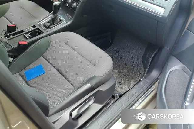 Volkswagen Golf 2018 Желтый из Китая, фото 3