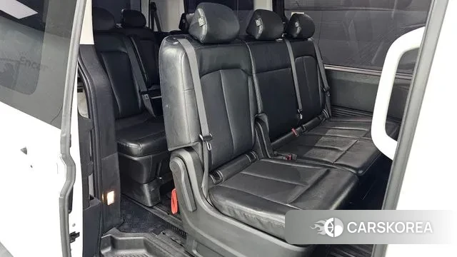 Hyundai Staria 2021 Белый из Кореи, фото 3