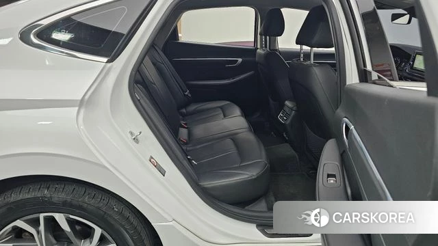 Hyundai Sonata (DN8) 2022 Белый из Кореи, фото 3