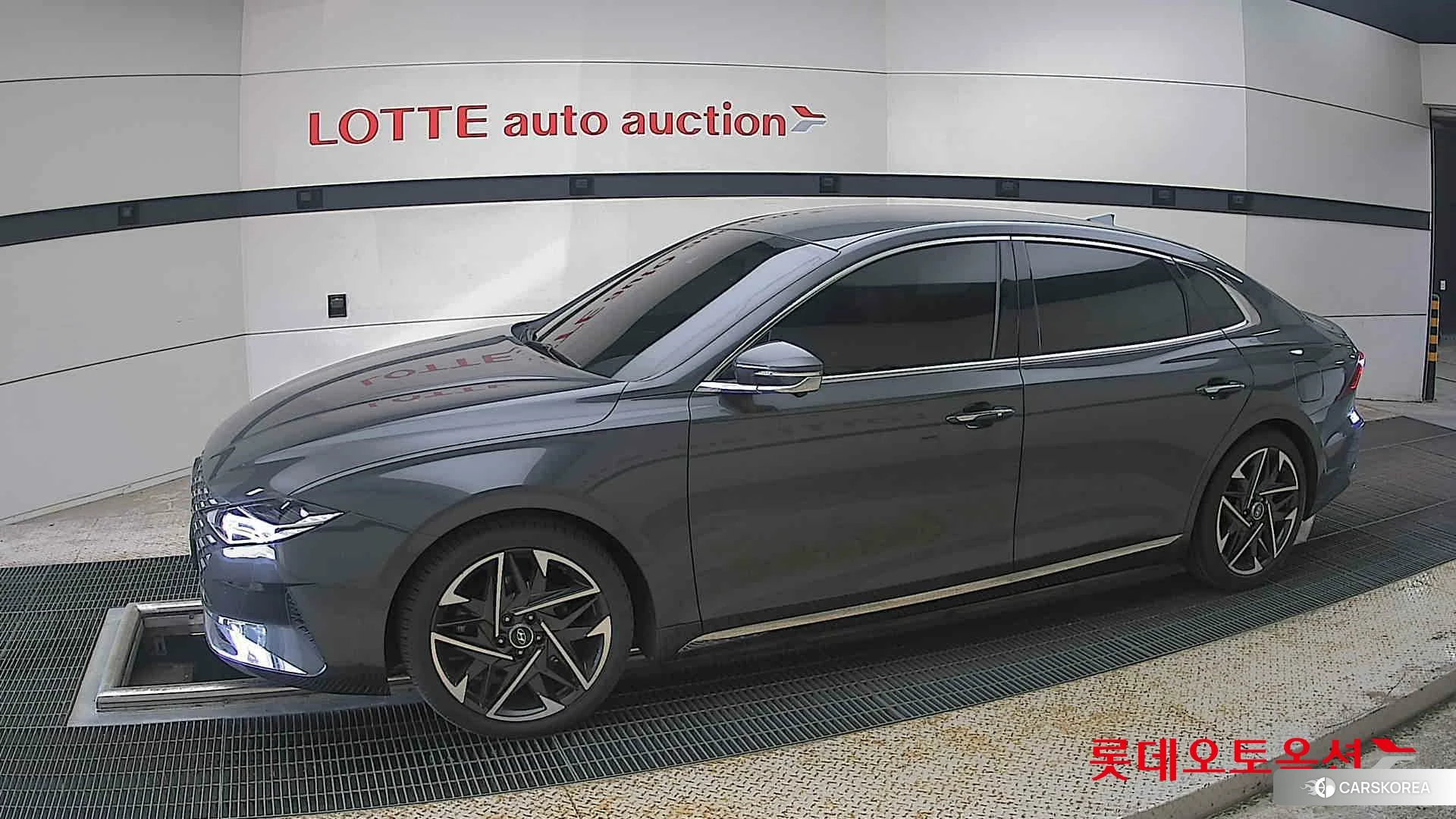 Hyundai Grandeur 2022 Nocturne Grey Metallic из Кореи, фото 3