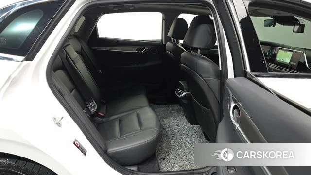 Hyundai The New Grandeur IG Hybrid 2021 Белый из Кореи, фото 3
