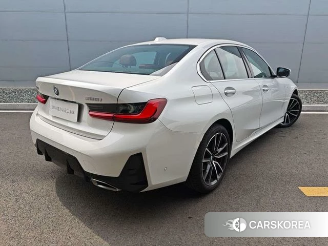 BMW 3 series 2025 Белый из Китая, фото 3