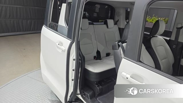 Kia The New Kia Ray EV 2024 Белый из Кореи, фото 3