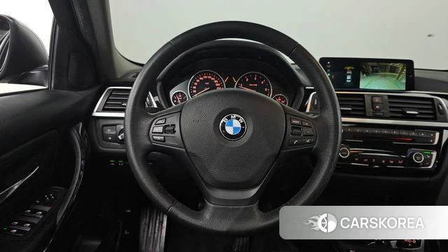 BMW 3 Series (F30) 2018 Черный из Кореи, фото 3