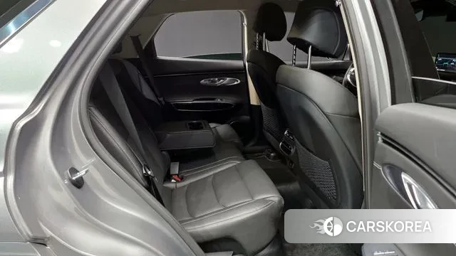 Genesis GV70 2022 Серый из Кореи, фото 3