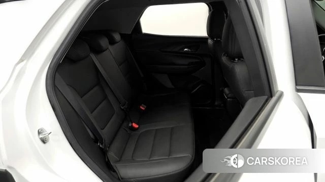 Chevrolet (GM Daewoo) Trailblazer 2022 Белый из Кореи, фото 3