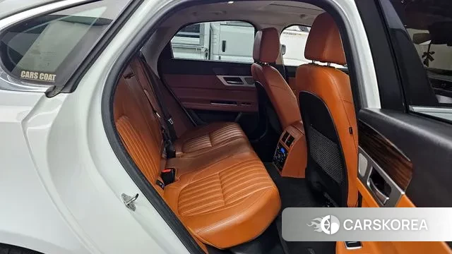 Jaguar XF (X260) 2019 Белый из Кореи, фото 3