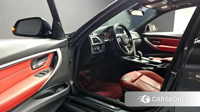 BMW 3 Series (F30) 2018 Серый из Кореи, фото 3