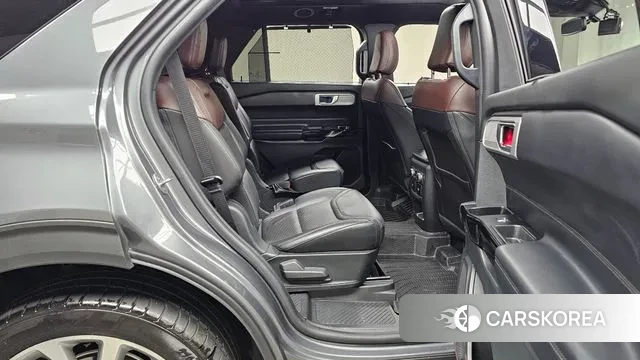 Ford Explorer 6th Generation 2021 Серый из Кореи, фото 3