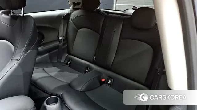 Mini Cooper S 2021 Жемчужный цвет из Кореи, фото 3