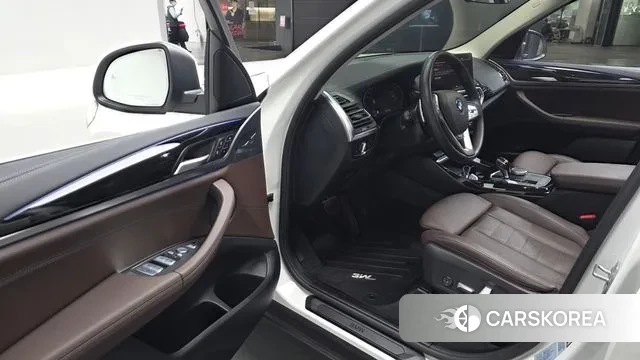 BMW X3 (G01) 2022 Белый из Кореи, фото 3