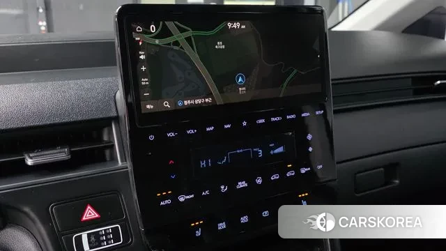 Hyundai Staria 2023 Белый из Кореи, фото 3