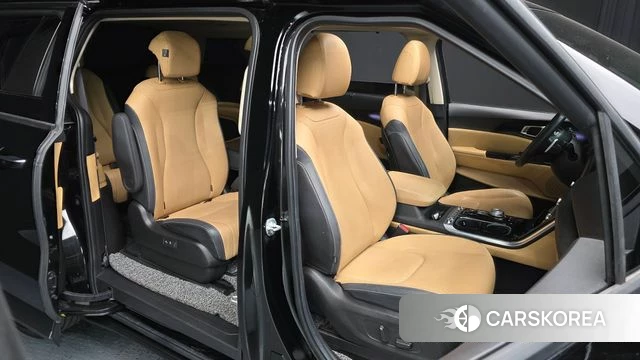 Kia Carnival 4th generation 2023 Черный из Кореи, фото 3