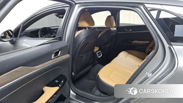 Kia K5 3rd generation 2022 Серебристо-серый из Кореи, фото 3