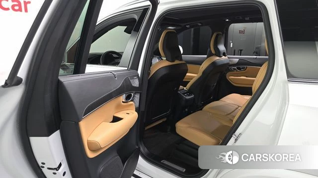 Volvo XC90 second Generation 2025 Белый из Кореи, фото 3