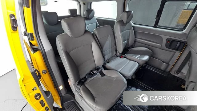 Hyundai The New Grand Starex 2019 Желтый из Кореи, фото 3