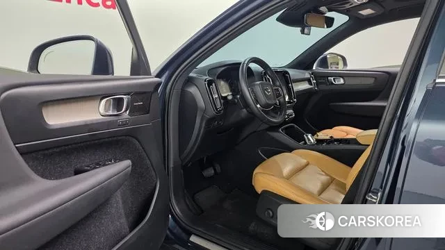Volvo XC40 2019 Синий из Кореи, фото 3
