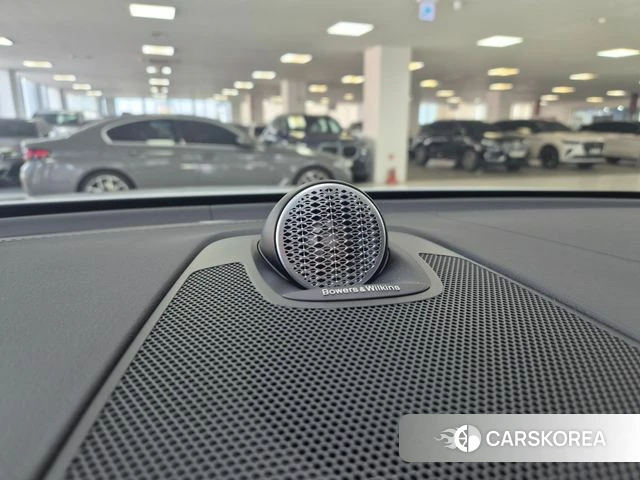 Volvo XC60 second Generation 2026 Белый из Кореи, фото 3