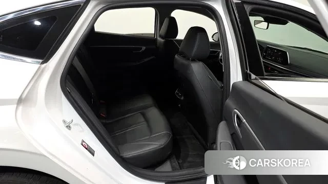 Hyundai Sonata (DN8) 2022 Белый из Кореи, фото 3