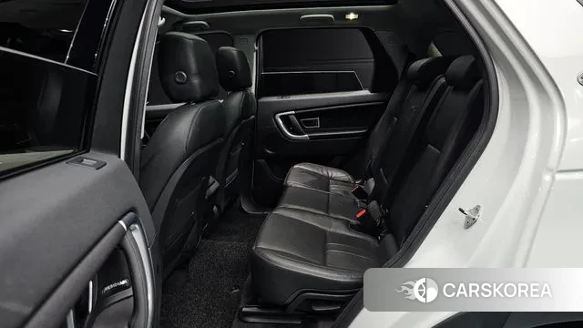 Land Rover Discovery Sports 2018 Белый из Кореи, фото 3