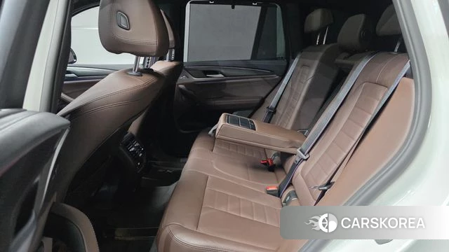 BMW X3 (G01) 2024 Белый из Кореи, фото 3