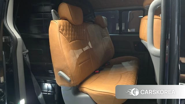 Hyundai The New Grand Starex 2019 Черный из Кореи, фото 3